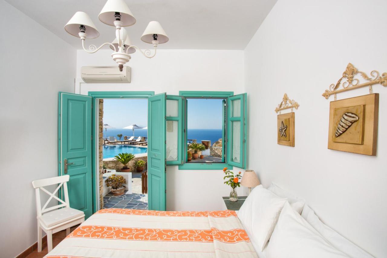 Hotel Odysseus Folegandros Town Exterior photo
